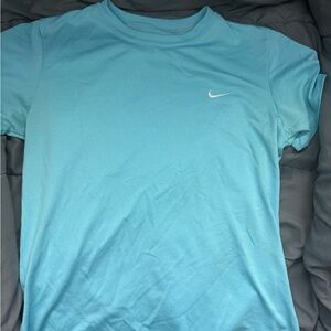 Nike Men's Light Blue Short Sleeve Tee